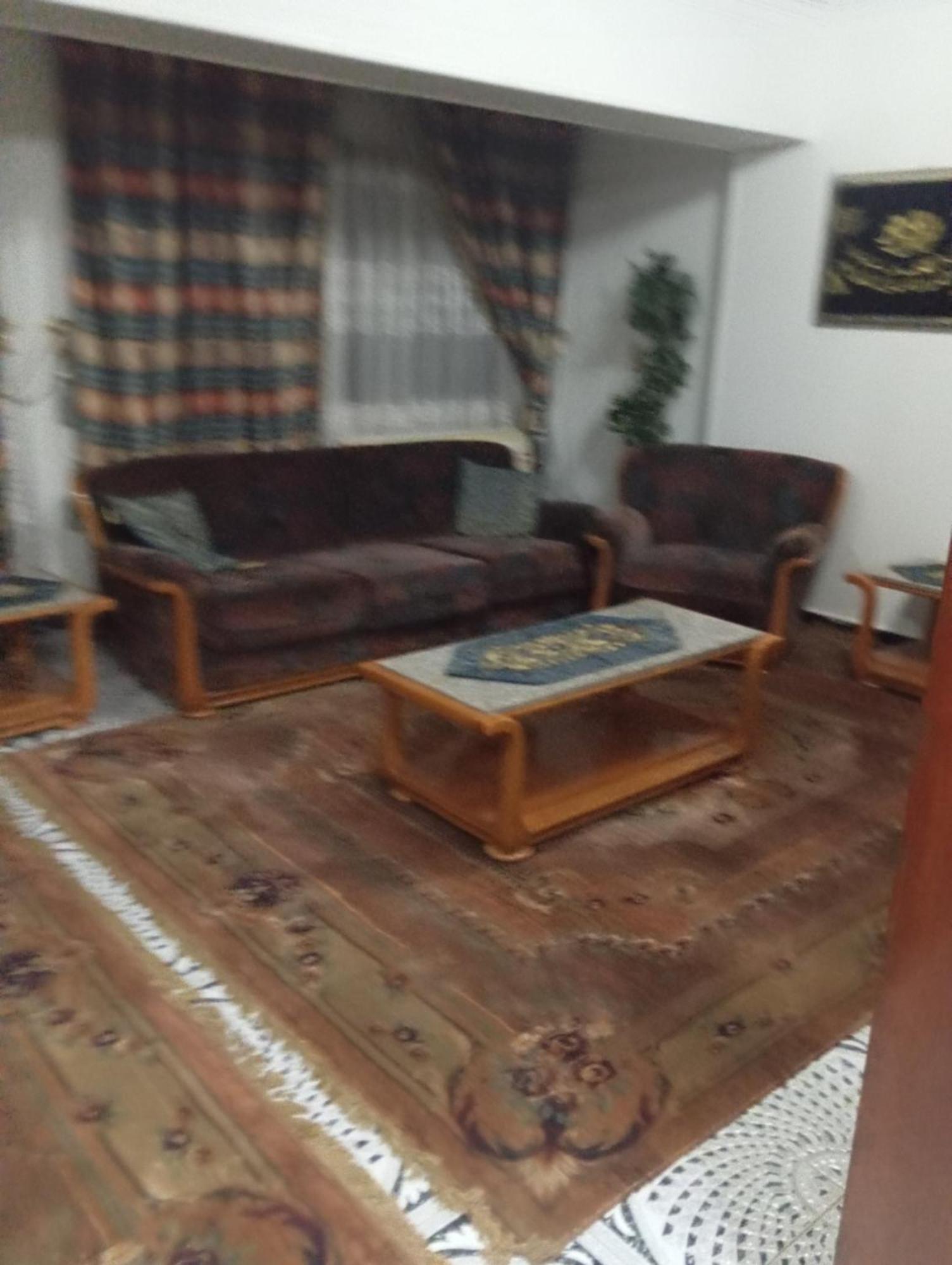 شقة * Cairo